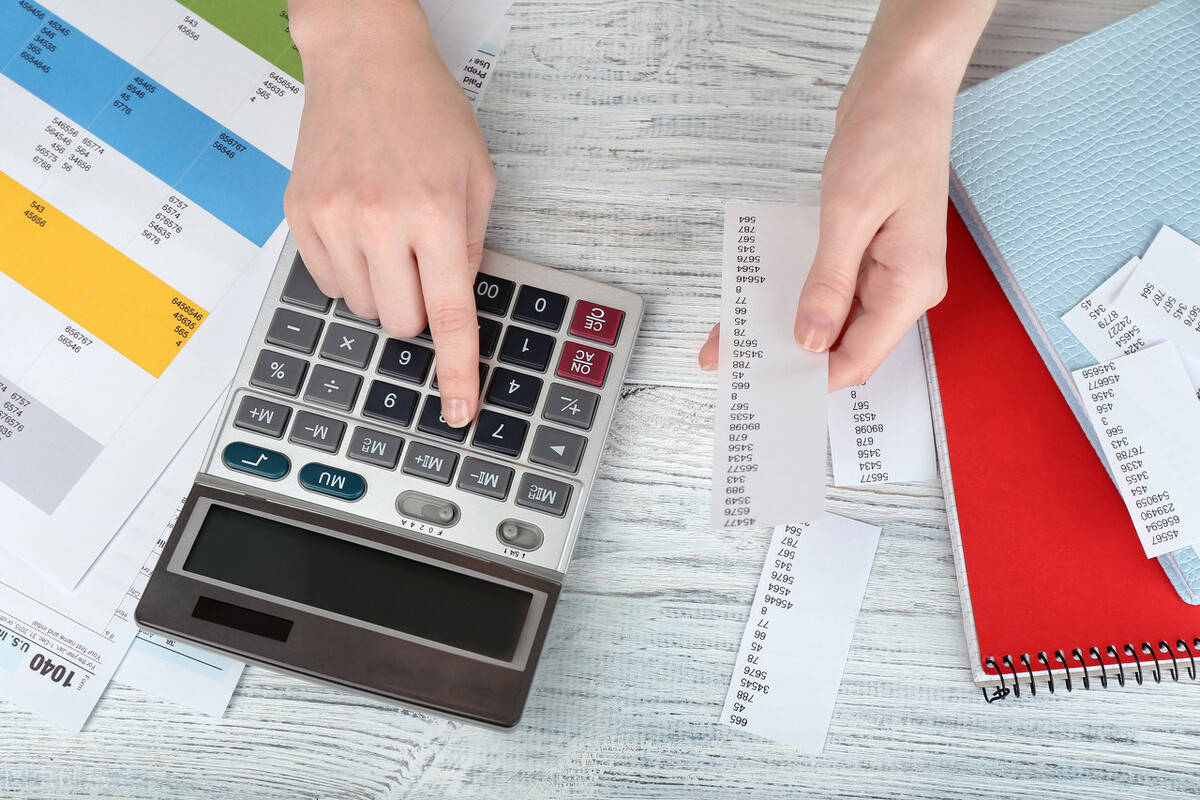 私募巨头走出至暗时刻，管理费盛宴难掩利差隐忧